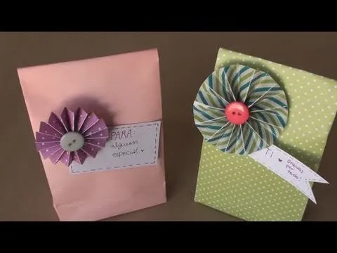 Como hacer bolsa para regalo // DIY paper gift bag - YouTube