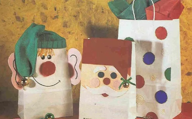 Bolsa de Regalo en Foami para Navidad en Manualidades para navidad