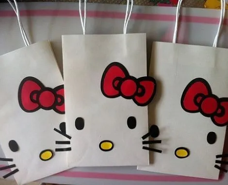 Bolsas de cumpleaños de Hello Kitty caseras