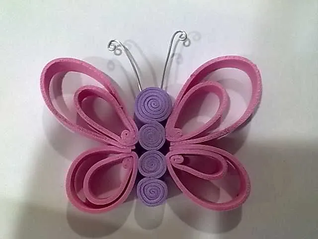 Bonitas mariposas de goma eva | mis creaciones | reciclar | Pinterest