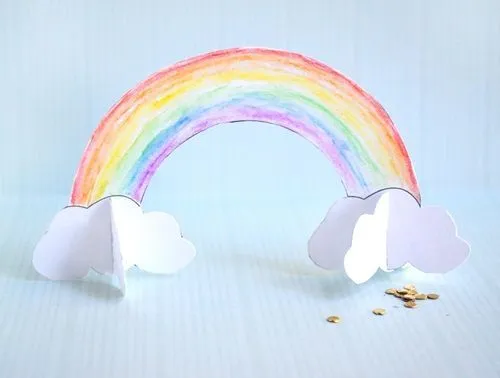 Bonito arcoíris de papel para hacer manualidades con niños ...