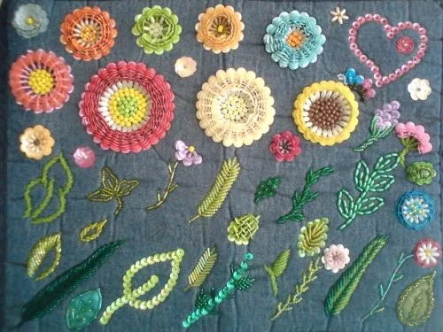 Imagen Muestrario de flores y hojas bordadas con lentejuela y ...