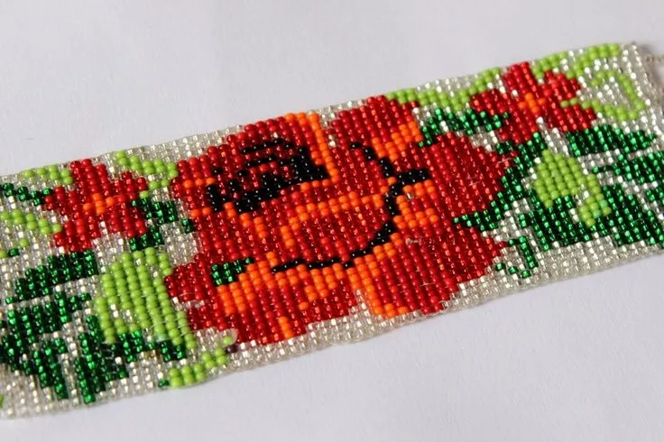 brazalete de mostacillas // Susan Wagner | crochet | Pinterest