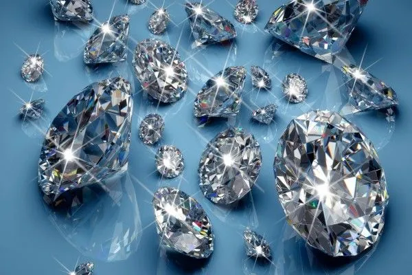 El brillo de los diamantes (32478)