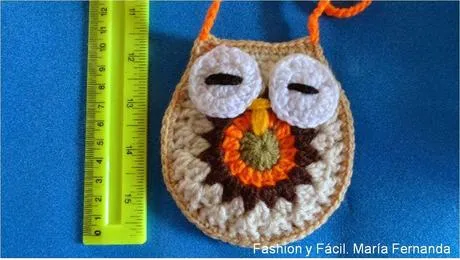 Un buho a crochet para muchos usos (A crocheted owl with many uses ...