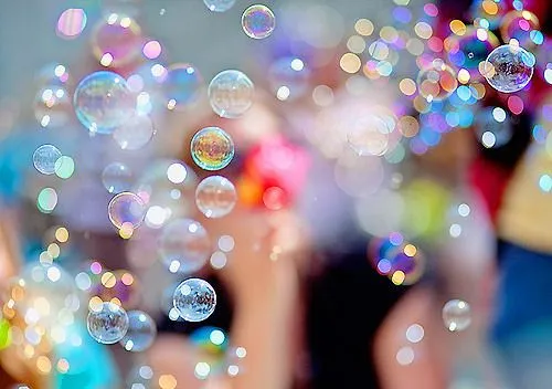 Burbujas en movimiento. fondo de pantalla - Imagui