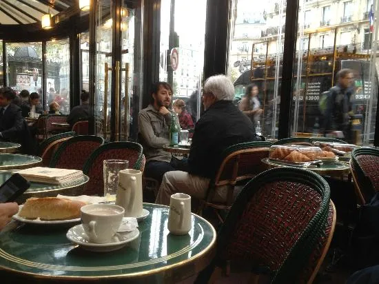 Cafe de Flore - Picture of Cafe de Flore, Paris - TripAdvisor
