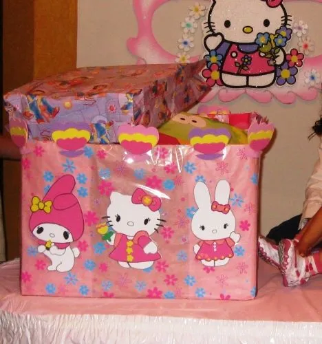 Imagen Caja de REgalos Hello kitty - grupos.emagister.com