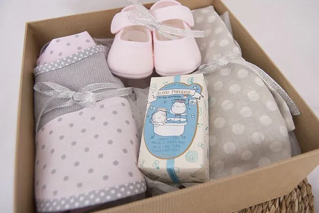 El primer pack de regalo para bebé con jabón de Olivia Soap
