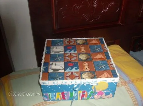 Imagen Caja decorada con decoupage y foami - grupos.emagister.com