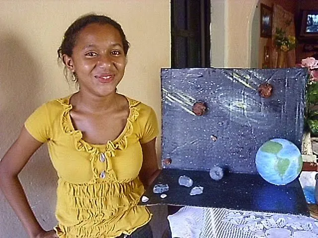 CAJITAS DE SUEÑOS: MAQUETA DEL SISTEMA SOLAR CAJITAS DE SUEÑOS: MAQUETA DEL SISTEMA SOLAR