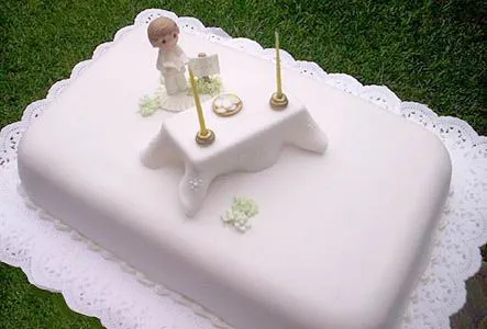 First communion cakes on Pinterest | Communion Cakes, First ...