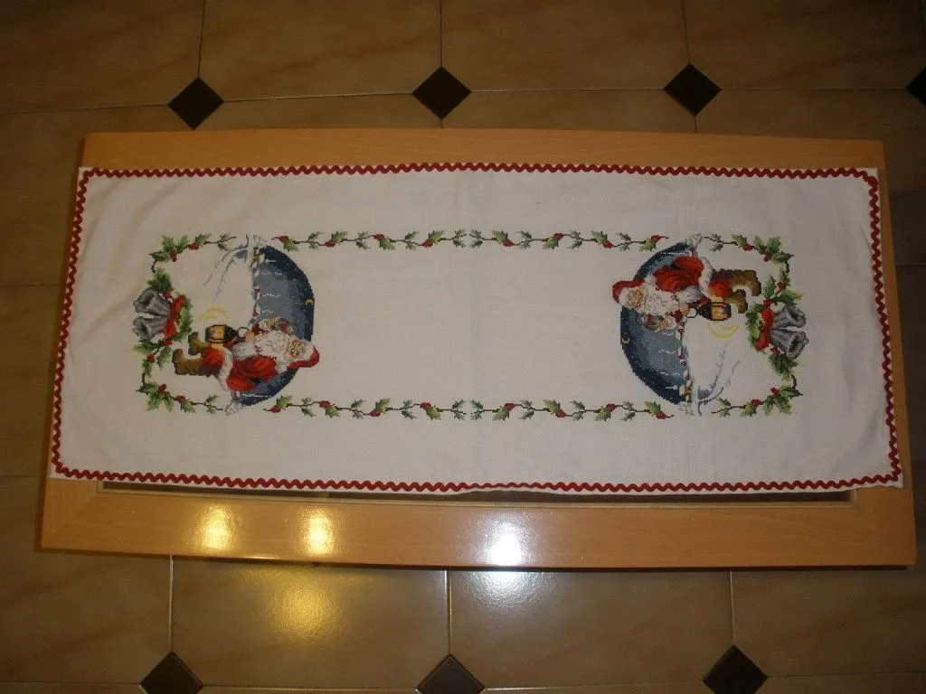 camino de mesa navidad | Aprender manualidades es facilisimo. camino de mesa navidad | Aprender manualidades es facilisimo.