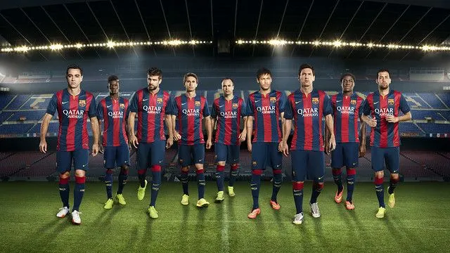La nueva camiseta del FC Barcelona combina una estética vistosa y ...