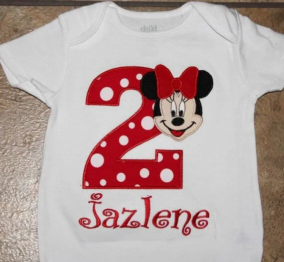 Camiseta personalizada cumpleaños Minnie Mouse por kajanuary1