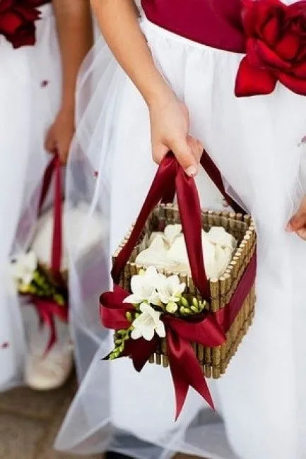 Canastas para petalos de boda - Imagui
