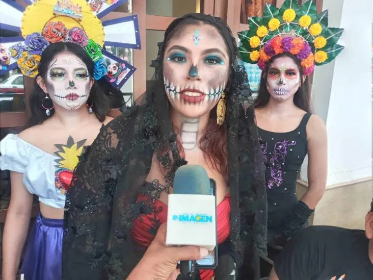 Caracterización de catrinas toma fuerza por Día de Muertos en Veracruz