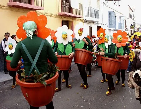 El Carnaval en la calle | Axarquiaviva