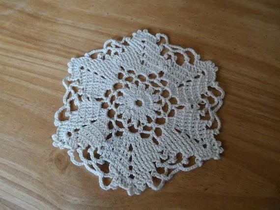 Items similar to Set de dos carpetas tapetes tejidos al crochet ... Items similar to Set de dos carpetas tapetes tejidos al crochet ...