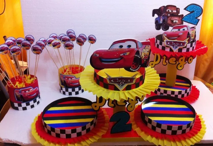 Piñata de Cars | Decoracion de Fiestas infantiles | Pinterest | Cars