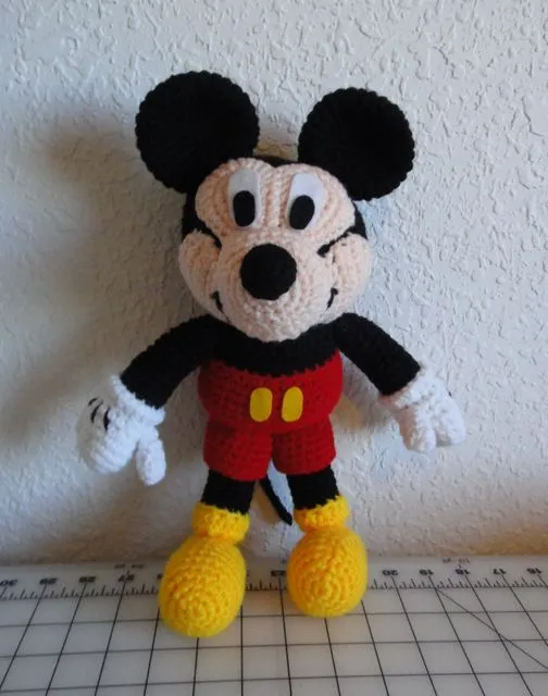 Mickey Mouse amigurumi crochet con patrones - Imagui