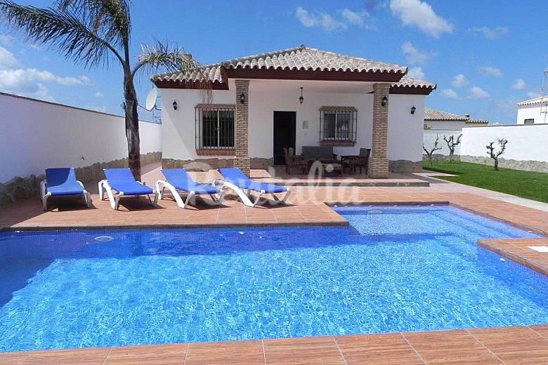 Casa con piscina privada y piscina-bar - Conil de la Frontera ...