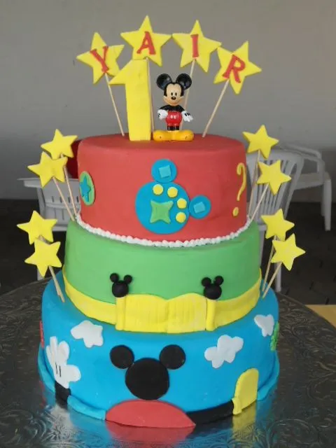 Torta de Mickey Mouse en fondant - Imagui