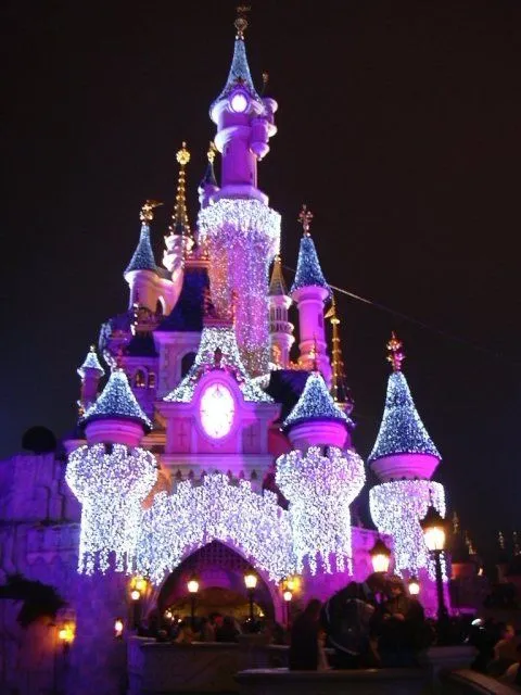 Castillos de las princesas de Disney - Imagui