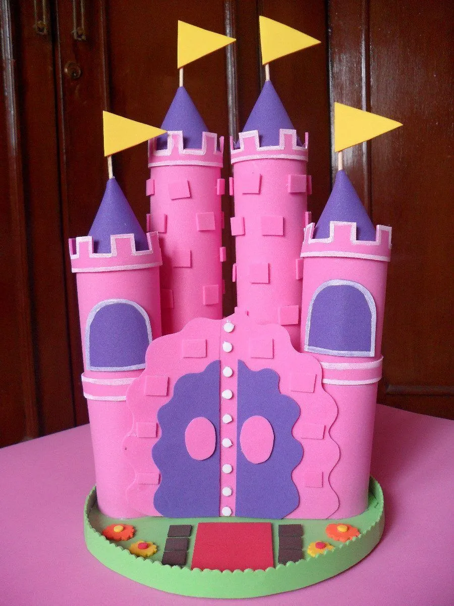 Como hacer un castillo de princesas en foami - Imagui | Festivos y ...