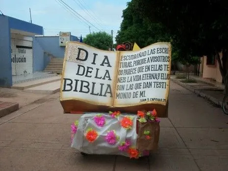Cuando Se Celebra El Dia De La Biblia En Bolivia | Efemérides en ...