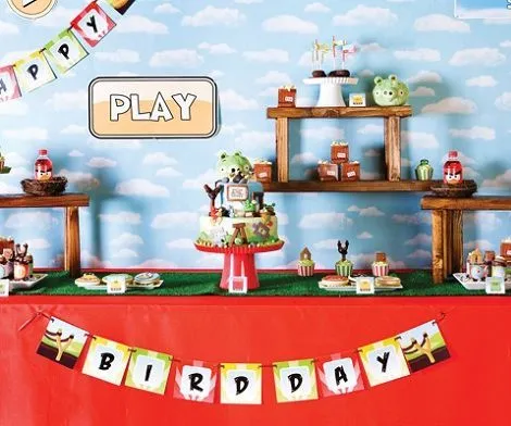 Celebra un cumpleaños de Angry Birds