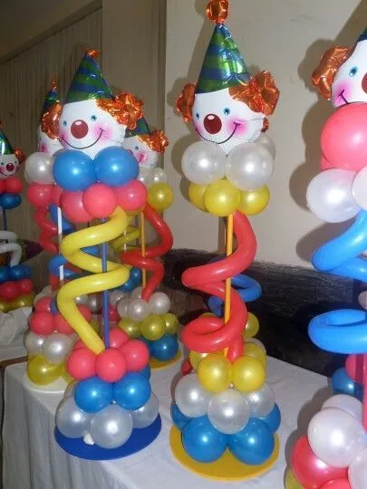 Centro mesa payaso con globos 2 | Decoraciones con globos ...