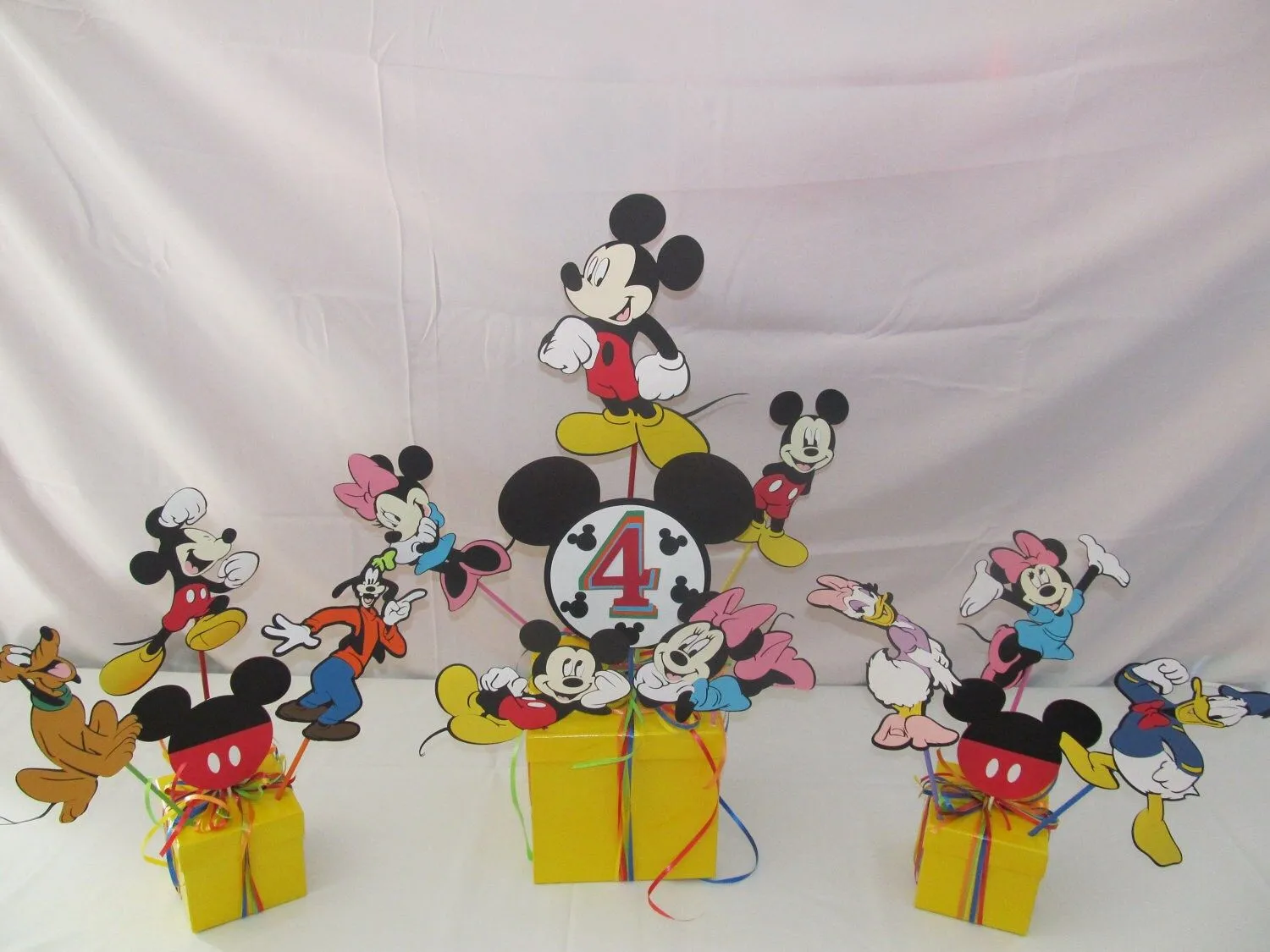 Centros de mesa para fiesta de la Casa de Mickey. | Ideas y ...