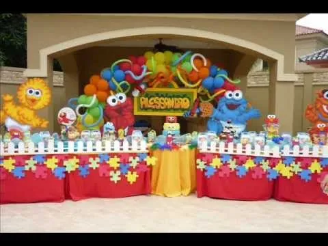 Centros de mesa con globos para fiestas infantiles DE ELMO O PLAZA ...