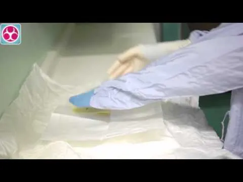 Calzado de guantes estériles técnica cerrada - YouTube