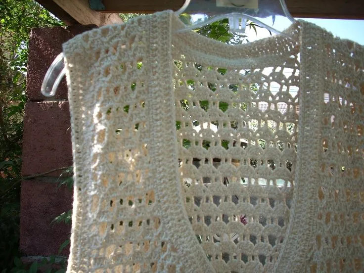 Moda en crochet on Pinterest | Boleros, Crochet Tops and Crochet ...