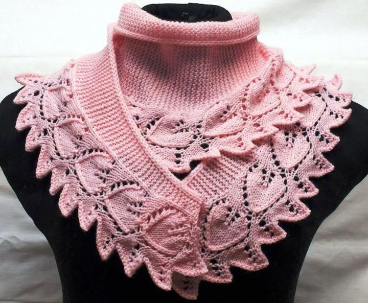 Chalinas con hojas a palito y crochet. | Entre Lanas e Hilados Chalinas con hojas a palito y crochet. | Entre Lanas e Hilados