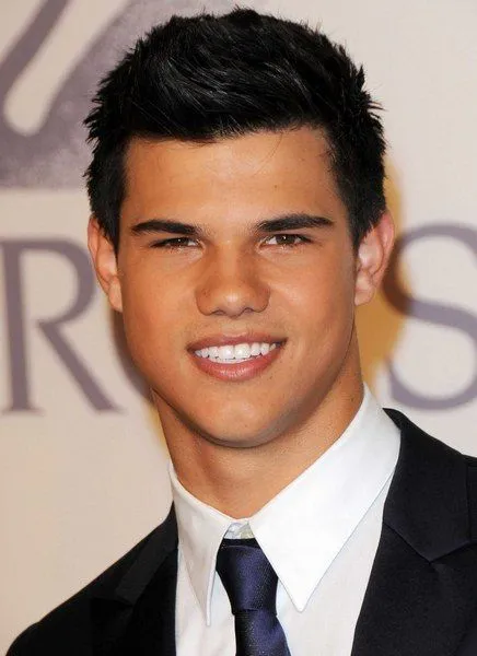Chicos guapos de televisión: Taylor Lautner Chicos guapos de televisión: Taylor Lautner