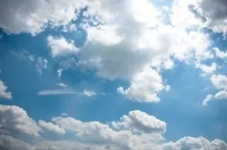 cielo azul y el sol las nubes | Descargar Fotos gratis