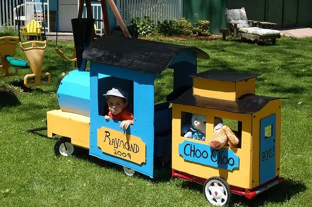 Circus Train on Pinterest | Cardboard Train, Tea Box and Train Costume Circus Train on Pinterest | Cardboard Train, Tea Box and Train Costume