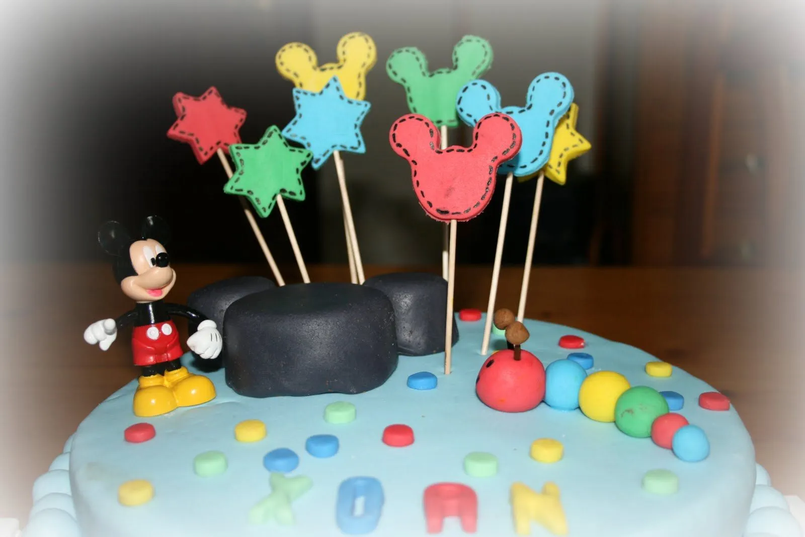 Cocina de color Lila: Tarta fondant de Mickey Mouse