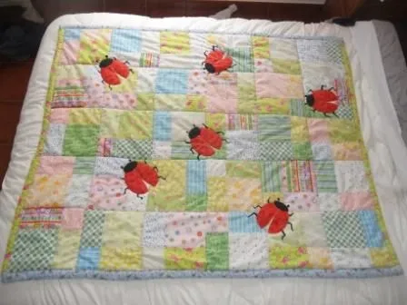 Patrones patchwork para colchas infantiles - Imagui