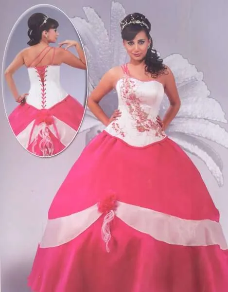 Colección de Andrea Galati de vestidos de 15 años - Estás de Moda ...