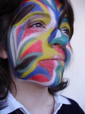 Colores del Austro 2009: Rostros Pintados, Segundo Año Medio B Colores del Austro 2009: Rostros Pintados, Segundo Año Medio B