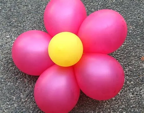 como-hacer-flores-con-globos.jpg