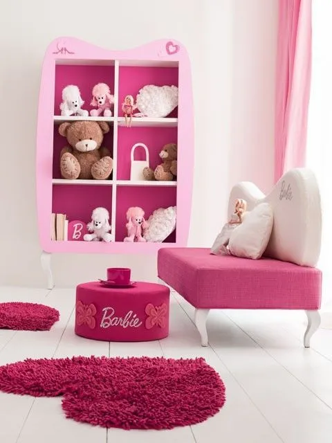 Composiciones para cuarto de niña Accesorios Barbie. Muebles de ...