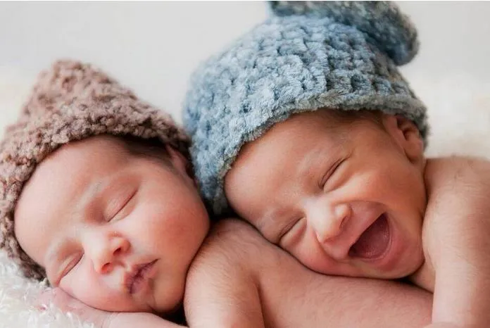 Fotos de bebés gemelos hermosos - Imagui