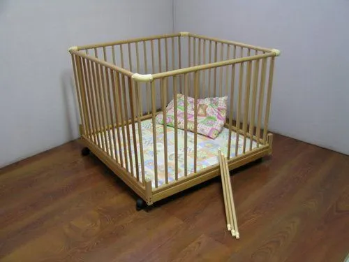 corrales de madera para los niños o mascotas-Corralitos de bebé ... corrales de madera para los niños o mascotas-Corralitos de bebé ...