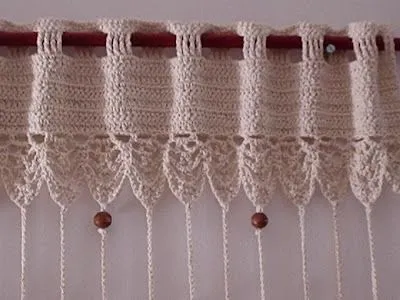 Cortinas tejidas a crochet con patrones gratuitos :