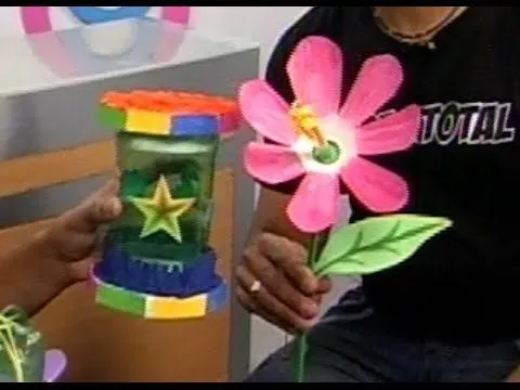 Cotillón y flor con botella plastica - P 52 - parte 3/3 - YouTube